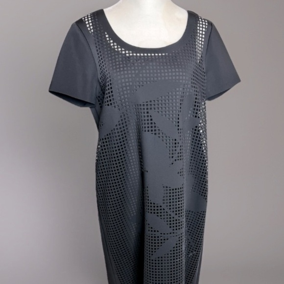 Women’s Lafayette 148 Black Dress With Floral Overlay, Size Medium - Picture 6 of 13